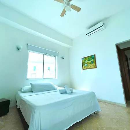Hermoso Con Balcon Y Vista Al Mar. Apartamento
