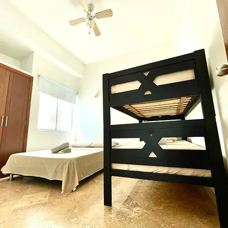 Hermoso Con Balcon Y Vista Al Mar. Cartagena